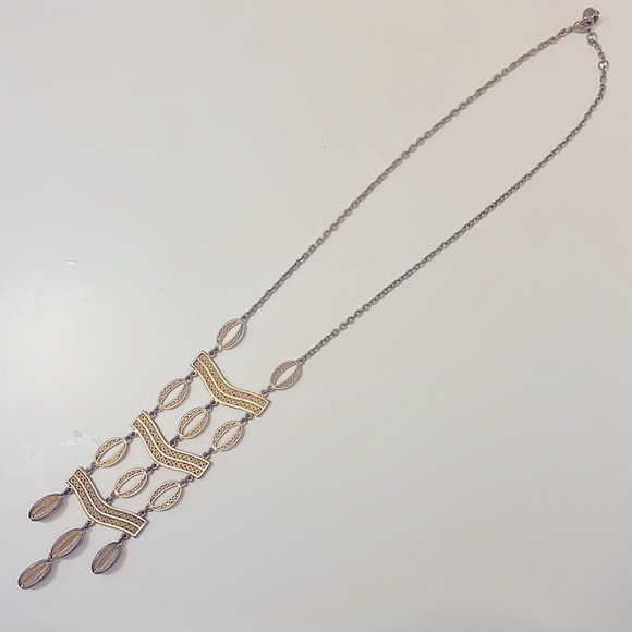 Stella & Dot Necklace - Picture 1 of 2